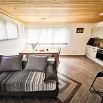 Apartamento Apartma Nika *